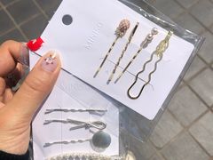-名创优品(北京新中关购物中心地铁层店)