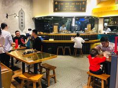 大堂-龍堂蟹黄小笼包(万家丽店)