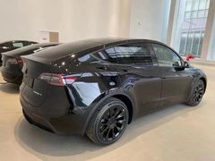 -TESLA 特斯拉(上海太古汇体验店)