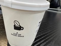 燕麦奶拿铁-Seesaw Coffee(上生新所店)