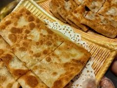 -乡土黄·鲜牛肉火锅·小龙虾(兴业街店)