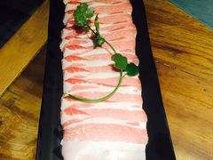 八戒五花肉-碳说品道.瓦片烤肉.海鲜烧烤(中华路店)