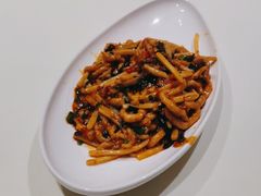 -渝信川菜 · 川味家常菜(财富购物中心店)
