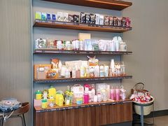 零售区-星巴克(北京王府井店)