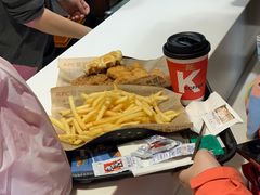 -肯德基(洛川店)