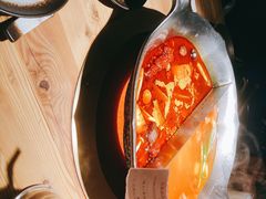 -湊湊火锅·茶憩(杭州湖滨银泰in77店)
