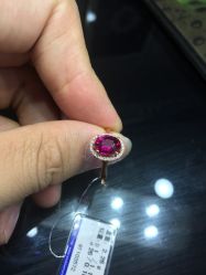 -威德钻石-克拉钻大本营(南京东路店)