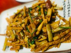 -老胶东家常菜馆(市场一路店)