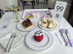 -罗红摄影艺术馆