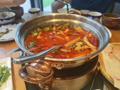 -娜仁图雅蒙古美食村(33小镇店)
