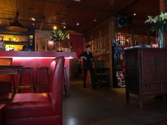 卡座-龙门阵茶屋川菜馆(武康路店)