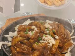 铁板酱香茄子-大鸭梨烤鸭店(古城店)