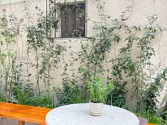 -Osteria Garden 生蚝花园餐厅(原进贤路店)