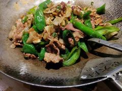 -费大厨辣椒炒肉(万家丽一店)