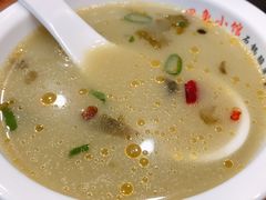 -周鱼小馆石锅酸菜鱼(活力汇店)