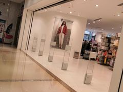 -优衣库(红谷滩万达店)