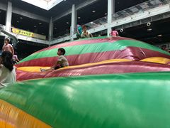 -蒙特利亲子乐园