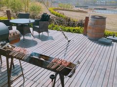 -丹世红酒庄·烧烤·团建·婚礼·水上运动