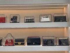 -万物奢潮中古奢侈品(青岛店)