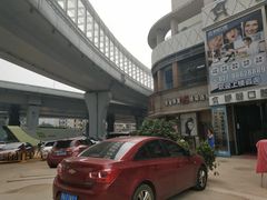-咿呀口腔(光谷分院)