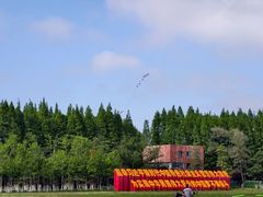 -汇泉广场