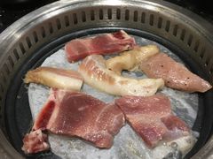 -钱小主·自助回旋烤肉火锅餐厅(东方新天地店)