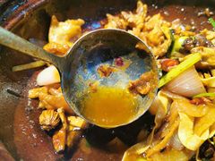 -胡须佬鸡煲四季火锅(海雅缤纷城店)