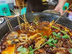 -鸿顺老铁锅美蛙鱼府(解放碑店)