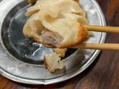 -黄阿姨锅贴大王(万航渡路店)