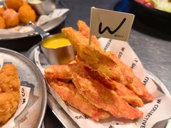 -W COLLECTIVE  DESSERT SHOP