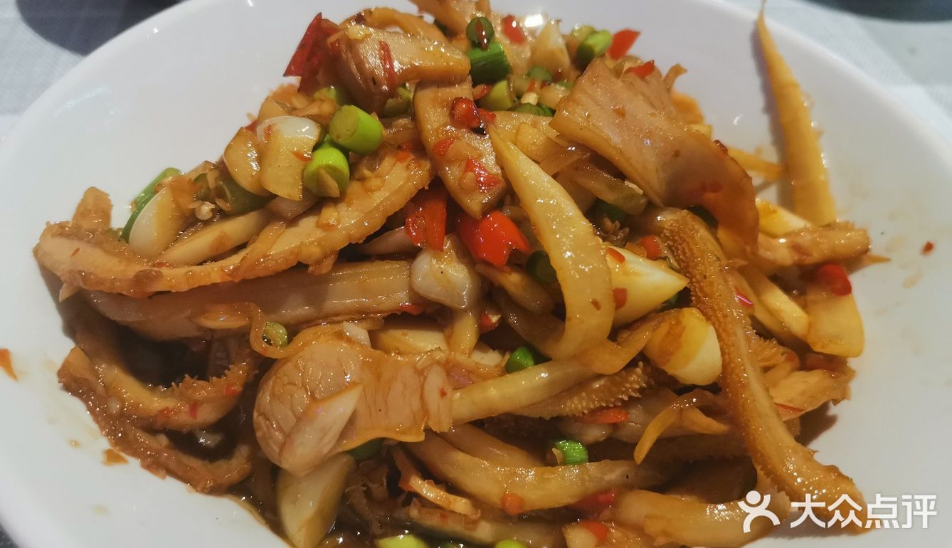 长沙探店 / 彭耕记