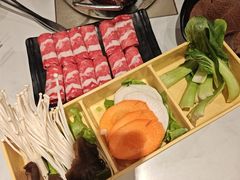 -呷哺呷哺 黄金牧场 (中发百旺店)