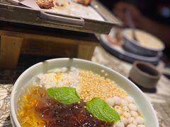 -绿茶餐厅(西湖银泰百货店)
