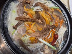 -九寨特色牦牛肉汤锅 羊肉汤锅