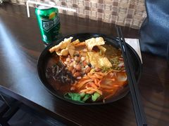 -柳大厨螺蛳粉(人民路总店)