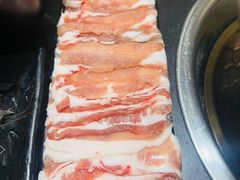 -果松木炭酸菜铜火锅·外婆参鸡汤