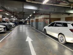 -日月光中心-停车场