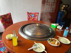 包厢-忆乡情铁锅炖鱼饭店(延庆店)