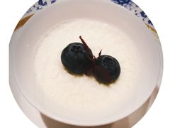 顺德双皮奶-Yan Ting 宴庭中餐厅(上海静安瑞吉酒店)