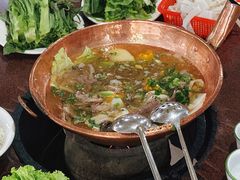 -朝伟清真铜瓢牛肉馆(三十年老·店)