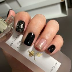 -吉吉靓甲美睫