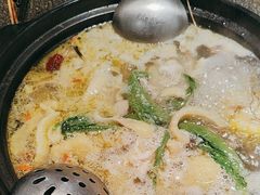 -野迹·石橄榄鸡·烧烤(新洲店)