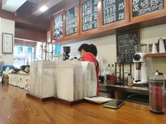 -HUG COFFEE(鼓楼店)