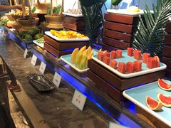 -蓝钻·国际美食海鲜自助百汇(西直门店)