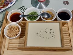 -皖小斌·小葱伴豆腐(丰收路店)