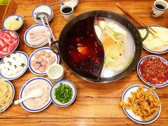 -小天鹅火锅·一线江景洪鼎旗舰店(洪崖洞店)