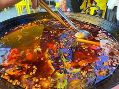-鸿顺老铁锅美蛙鱼府(解放碑店)