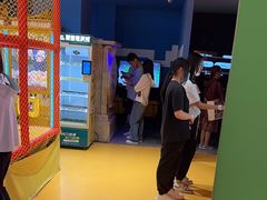-不可思议减压馆·解压博物馆·摔碗发泄·团建定制