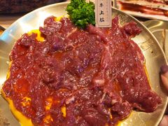 小黄牛上脑-西塔拾玖泥炉烤肉·活鳗(芝麻街店)