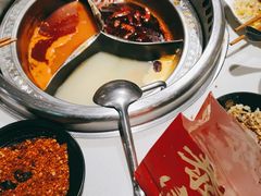 -钢管厂五区小郡肝串串香火锅(人民广场店)